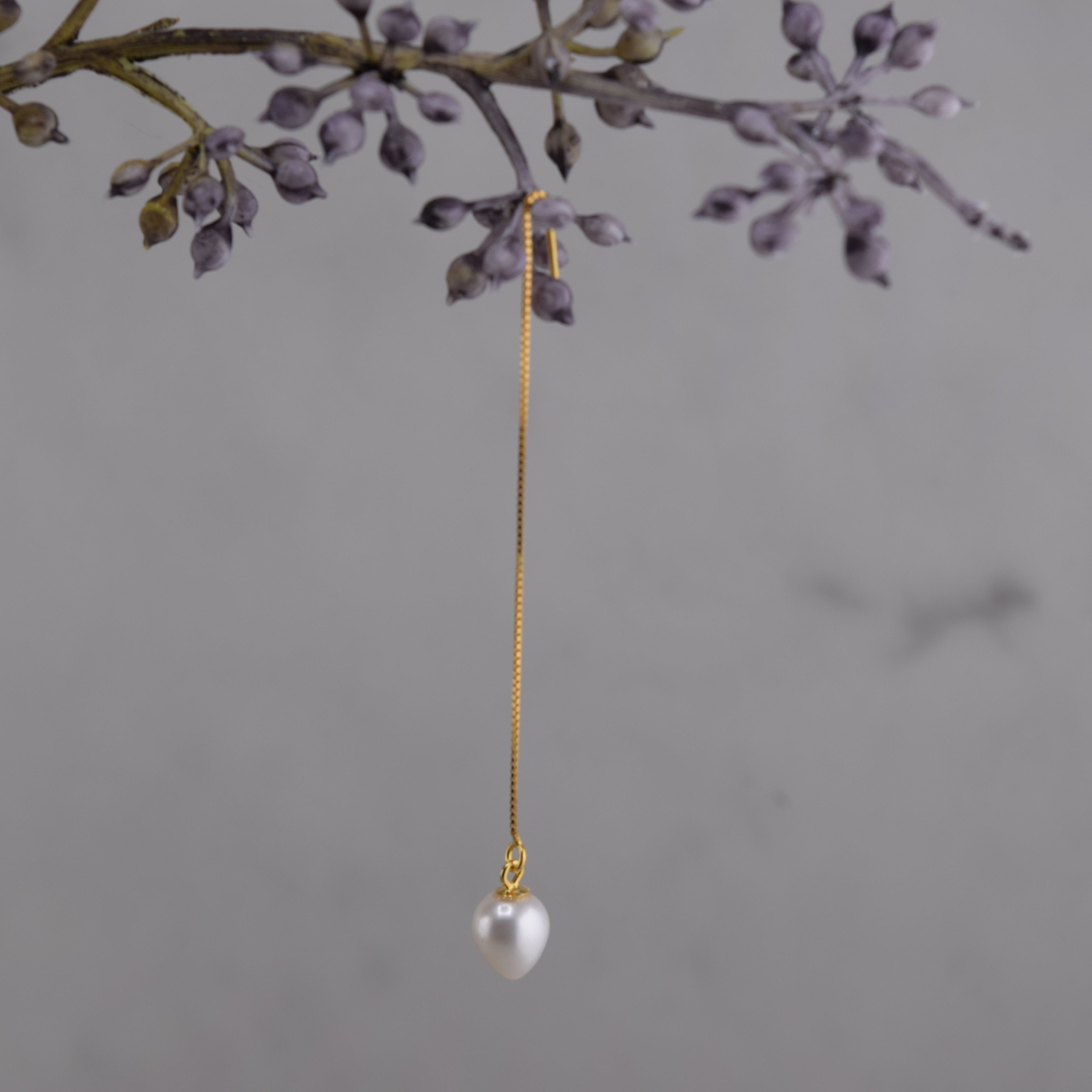 Sculpted Pearl Earrings