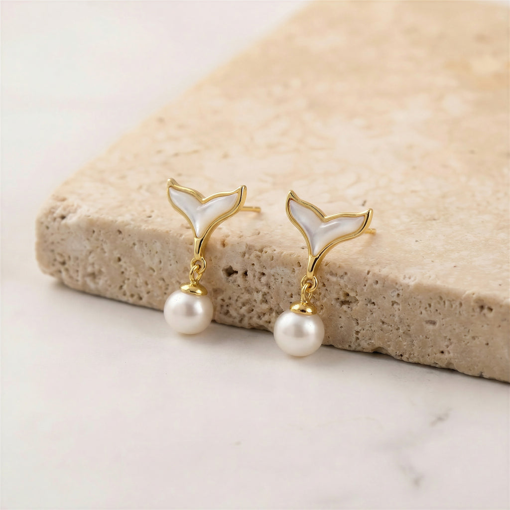 Siren Pearl Earring