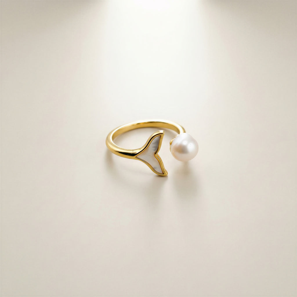 Siren Pearl Ring